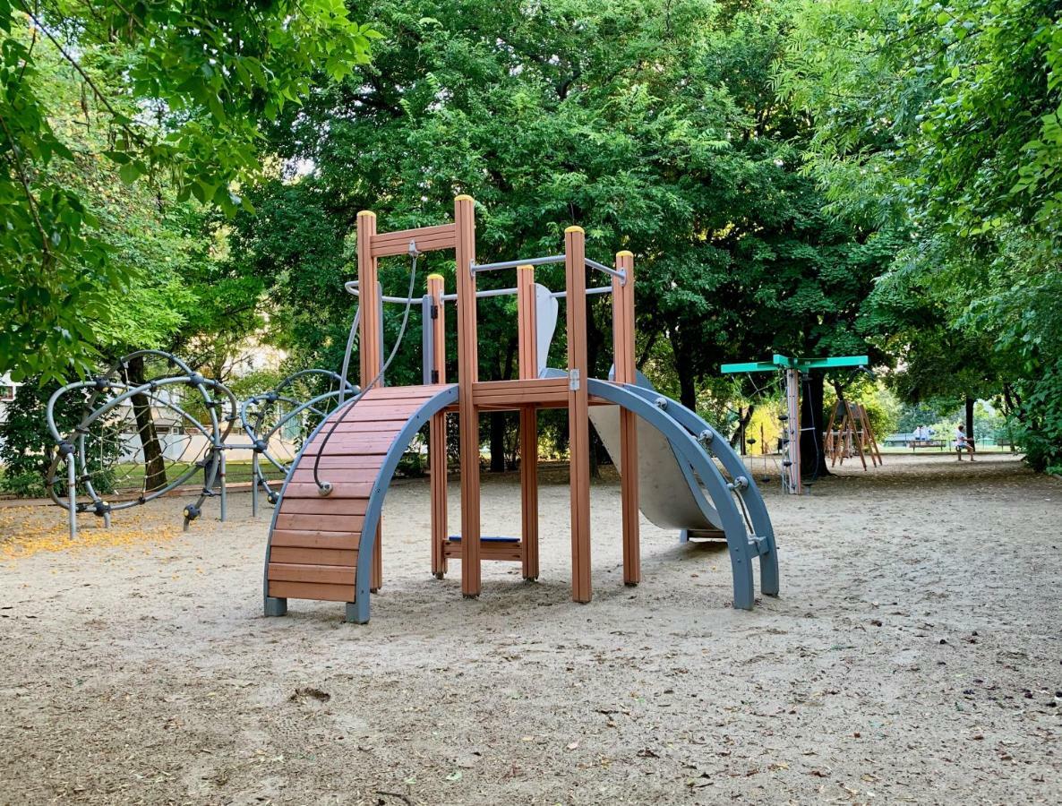 Anita Apartman Hajduszoboszlo Bagian luar foto